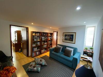 Apartamento de 2 alcobas en venta en Buganvilla Multicentro, Bogotá, 137 m² · foto 4 de 16