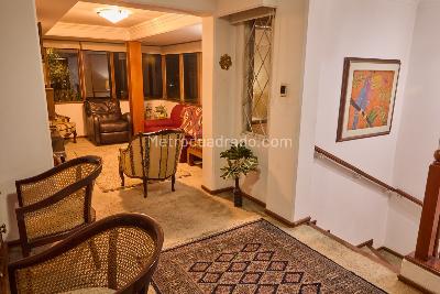 Casa de 3 alcobas en venta en San Patricio, Bogotá, 225 m² · foto 11 de 20