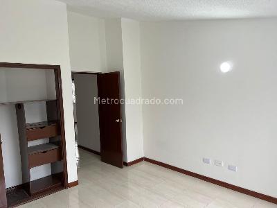 Casa en venta en Mandalay, Bogotá · foto 8 de 20