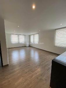 Apartamento de 4 alcobas en venta en Cerros De Sotileza, Bogotá, 245 m² · foto 7 de 19