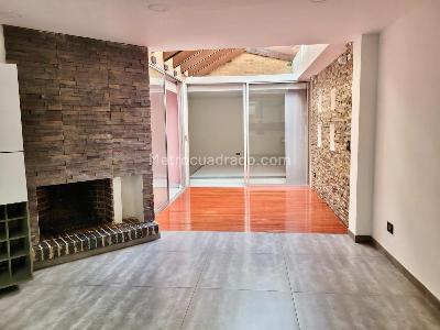 Apartamento en venta en Chico San Patricio, Bogotá · foto 2 de 13