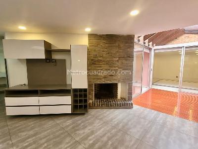 Apartamento en venta en Chico San Patricio, Bogotá · foto 3 de 13