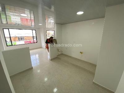 Casa de 5 alcobas en venta en La Fraguita, Bogotá, 480 m² · foto 5 de 6