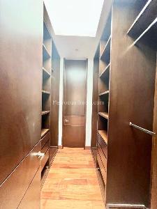 Apartamento de 3 alcobas en venta en Chico Reservado, Bogotá, 160 m² · foto 8 de 13