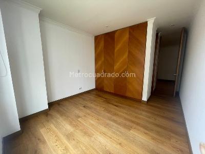 Apartamento en venta en Bellavista Rosales, Bogotá · foto 11 de 15