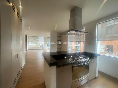 Apartamento de 3 alcobas en arriendo en Bellavista Rosales, Bogotá, 206 m² · foto 5 de 15