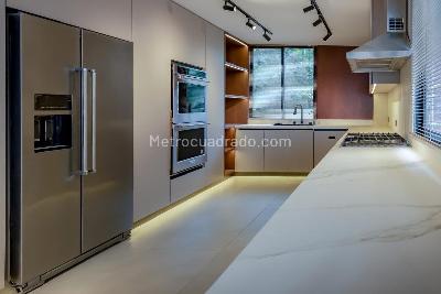 Apartamento en venta en Los Rosales Emaus, Bogotá · foto 4 de 12