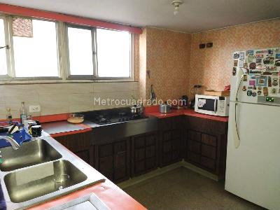 Apartamento de 3 alcobas en venta en Chapinero Quinta Camacho, Bogotá, 189 m² · foto 6 de 14
