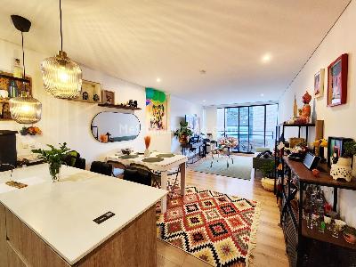 Apartamento de 2 alcobas en venta en Santa Barbara Occidental, Bogotá, 87 m² · foto 5 de 10