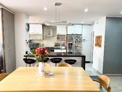 Apartamento en venta en Los Rosales, Bogotá · foto 6 de 20