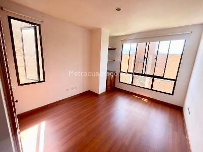 Apartamento en venta en Santa Barbara Occidental, Bogotá · foto 12 de 14
