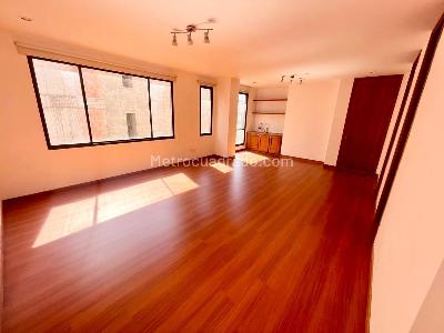 Apartamento en venta en Santa Barbara Occidental, Bogotá · foto 8 de 14
