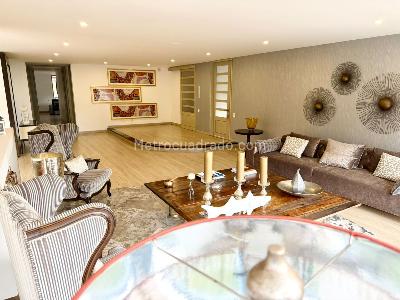 Apartamento de 4 alcobas en venta en Montearroyo Usaquen, Bogotá, 396 m² · foto 3 de 20