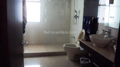 Casa de 4 alcobas en venta en Ciudad Jardin, Cali, 450 m² · foto 13 de 20