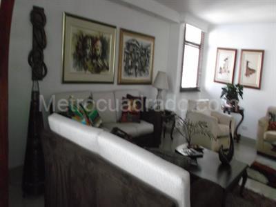 Apartamento de 4 alcobas en venta en Santa Rosa, Cali, 256 m² · foto 9 de 10