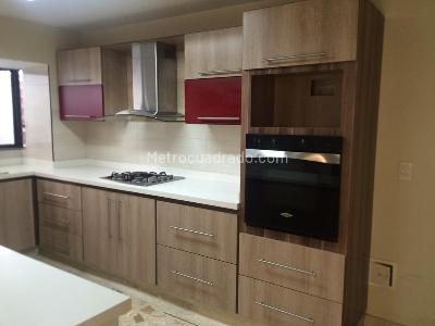 Casa de 3 alcobas en venta en Ciudad Jardin, Cali, 330 m² · foto 4 de 19