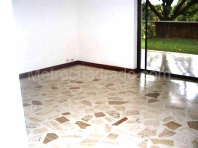Casa de 3 alcobas en venta en Ciudad Jardin, Cali, 330 m² · foto 8 de 19