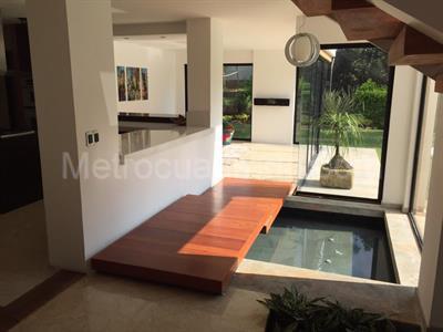 Casa de 5 alcobas en arriendo en Pance La Viga, Cali, 800 m² · foto 2 de 20