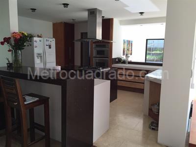 Casa de 5 alcobas en arriendo en Pance La Viga, Cali, 800 m² · foto 3 de 20