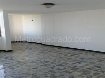 Apartamento en venta en Granada, Cali · foto 7 de 9
