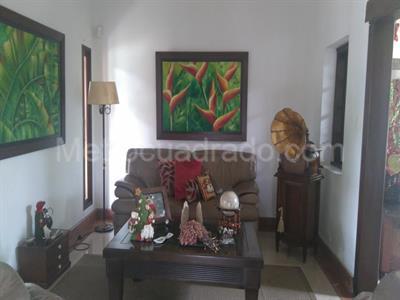 Casa de 3 alcobas en venta en La Riverita, Cali, 391 m² · foto 6 de 20