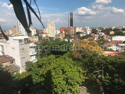 Apartamento de 3 alcobas en venta en Santa Monica Alta, Cali, 296 m² · foto 1 de 9