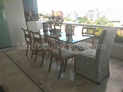 Apartamento de 3 alcobas en venta en Santa Monica Alta, Cali, 296 m² · foto 2 de 9