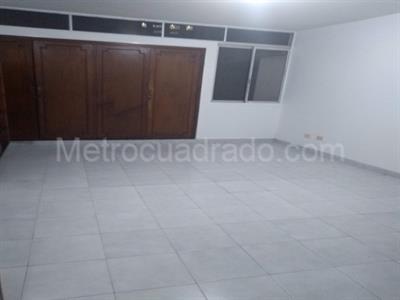 Apartamento de 3 alcobas en venta en Centenario, Cali, 123 m² · foto 6 de 13