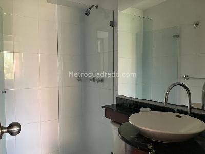 Apartamento de 3 alcobas en venta en Altos De Cristales, Cali, 147 m² · foto 11 de 20