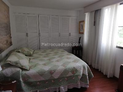 Apartamento de 3 alcobas en venta en Santa Teresita, Cali, 131 m² · foto 15 de 18