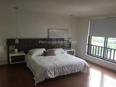 Apartamento de 2 alcobas en venta en Ciudad Jardin, Cali, 170 m² · foto 6 de 20