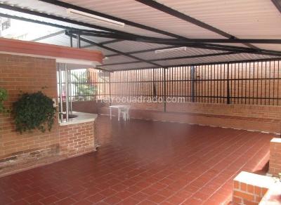 Apartamento de 3 alcobas en venta en El Lido, Cali, 110 m² · foto 4 de 20
