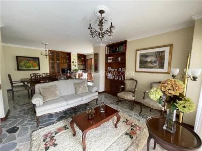 Apartamento en venta en La Arboleda, Cali · foto 5 de 19