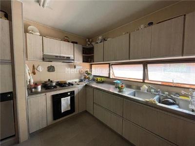 Apartamento en venta en La Arboleda, Cali · foto 9 de 19