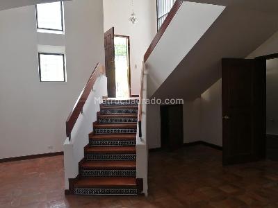 Apartamento de 4 alcobas en venta en Santa Rita, Cali, 400 m² · foto 10 de 19