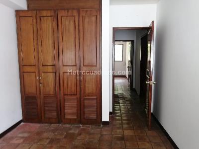 Apartamento de 4 alcobas en venta en Santa Rita, Cali, 400 m² · foto 16 de 19