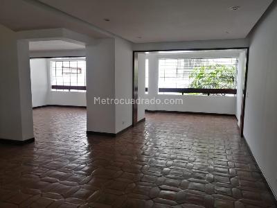 Apartamento de 4 alcobas en venta en Santa Rita, Cali, 400 m² · foto 9 de 19