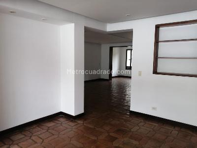 Casa de 4 alcobas en venta en Santa Rita, Cali, 400 m² · foto 12 de 20