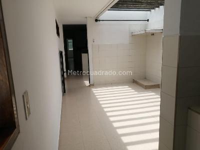 Casa de 4 alcobas en venta en Santa Rita, Cali, 400 m² · foto 8 de 20