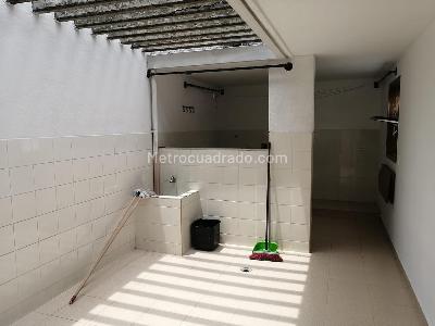 Casa de 4 alcobas en venta en Santa Rita, Cali, 400 m² · foto 9 de 20