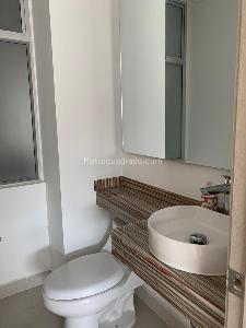 Apartamento de 3 alcobas en venta en Santa Rita, Cali, 233 m² · foto 13 de 14