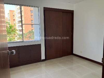 Apartamento de 3 alcobas en venta en Altos De Cristales, Cali, 140 m² · foto 14 de 20