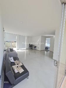 Casa de 5 alcobas en venta en La Reforma, Cali, 500 m² · foto 15 de 20