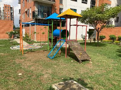 Apartamento de 3 alcobas en venta en Valle Del Lili, Cali, 93 m² · foto 3 de 11