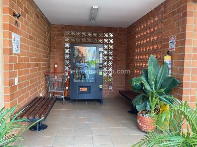 Apartamento de 3 alcobas en venta en Valle Del Lili, Cali, 93 m² · foto 7 de 11
