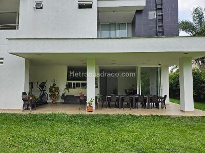 Casa de 4 alcobas en venta en Pance Av La Maria, Cali, 216 m² · foto 12 de 20