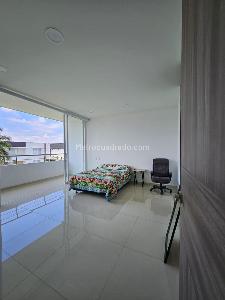 Casa de 4 alcobas en venta en Pance Av La Maria, Cali, 216 m² · foto 2 de 20