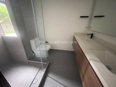 Apartamento de 2 alcobas en venta en Juanambu, Cali, 141 m² · foto 11 de 20