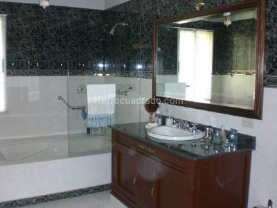 Casa de 3 alcobas en venta en Parcelacion Chorro De Plata, Cali, 339 m² · foto 12 de 20