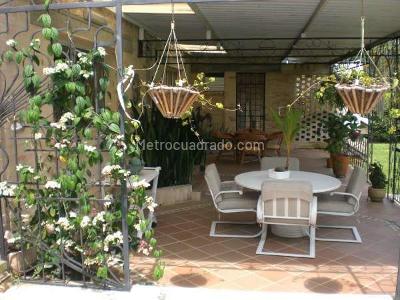 Casa de 3 alcobas en venta en Parcelacion Chorro De Plata, Cali, 339 m² · foto 5 de 20